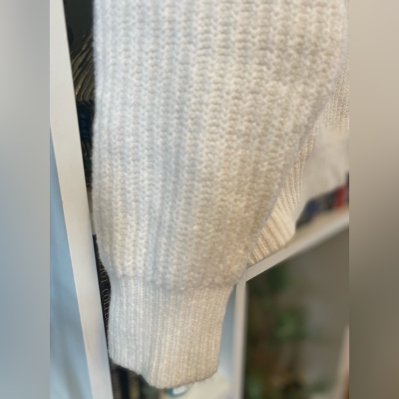Wilfred Mock-neck Sweater - 100% Merino Wool - Picture 3 of 5